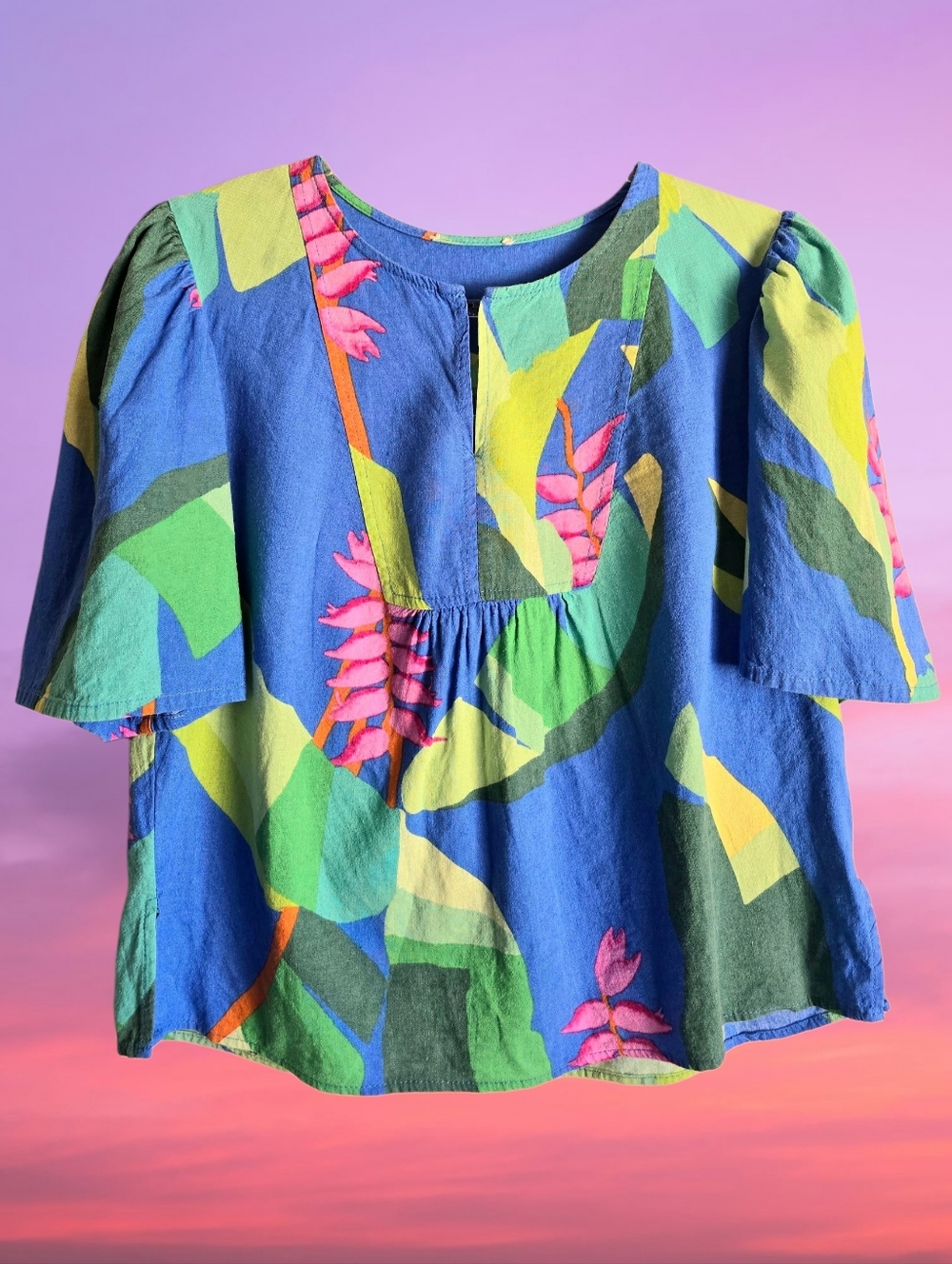 🌿Colorful Tropical Floral Top by Christian Siriano🌿